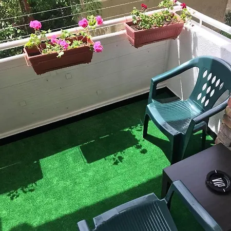 Front Beach Apartment