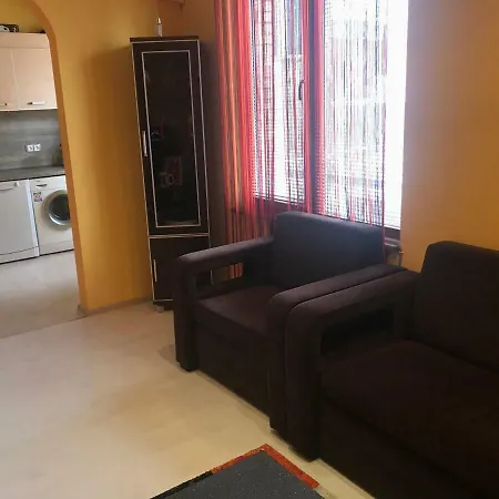 Front Beach Apartment Nesebar