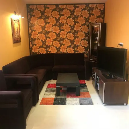 Апартаменты Front Beach *